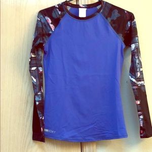 Roxy rash guard